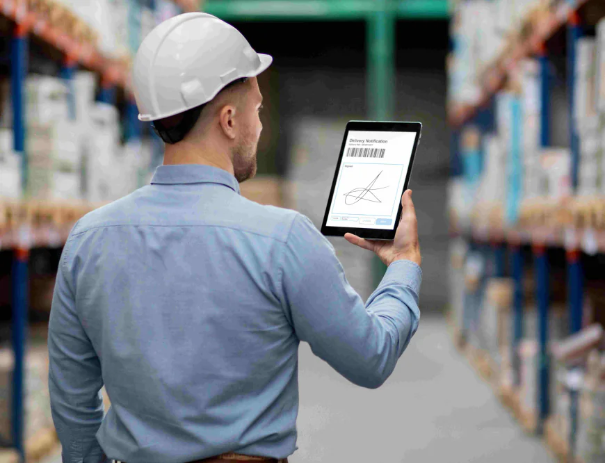 From Port to Warehouse: Coordinating Freight Forwarding with Smart Storage Strategies