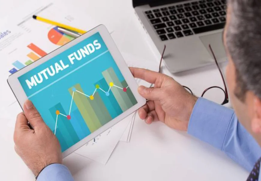 10 Common Investment Mistakes Beginners Make and How a Mutual Fund Advisor Helps You Avoid Them