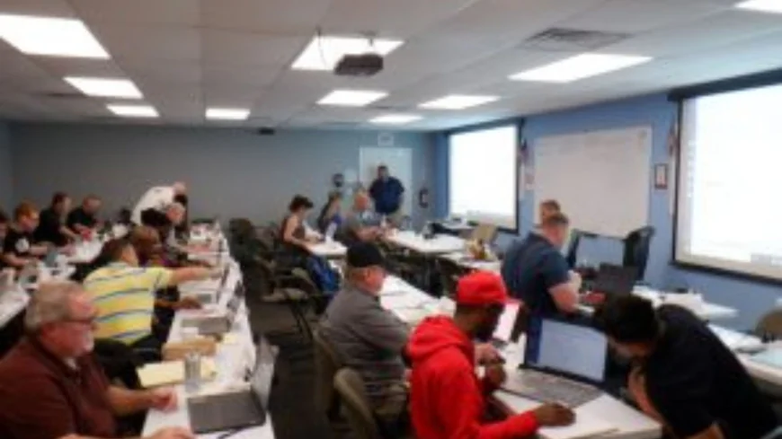 Is an Insurance Adjuster Online Course Right for You?