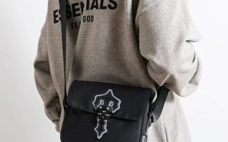 Trapstar Bag – Handy and Stylish Street Bag for Daily Use