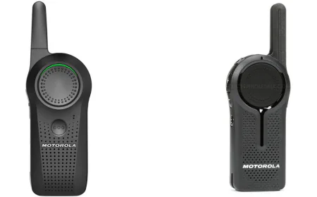 6 Reasons Why Your Business Should Upgrade to Digital Two-Way Radios