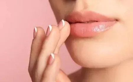 Bullhorn Lip Lift in Islamabad: Risks, Benefits, and Expectations