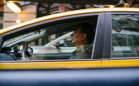 Travel Together in Comfort: Maxicab Booking in Singapore