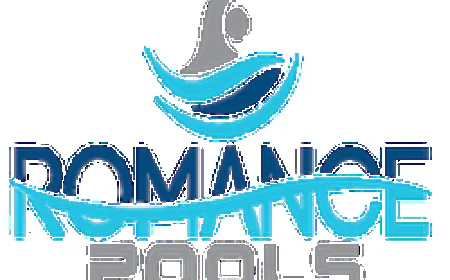 Expert Swimming Pool Contractors in West Palm Beach — Why Romance Pools Is the Top Choice for Your Backyard Paradise