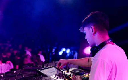 How Can a DJ Company Improve Music and Event Flow?