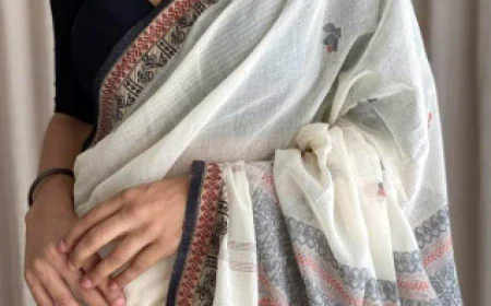 Gulbhahar Khadi Saree: The Eternal Thread of Liberation, Simplicity, and Eco-Fashion