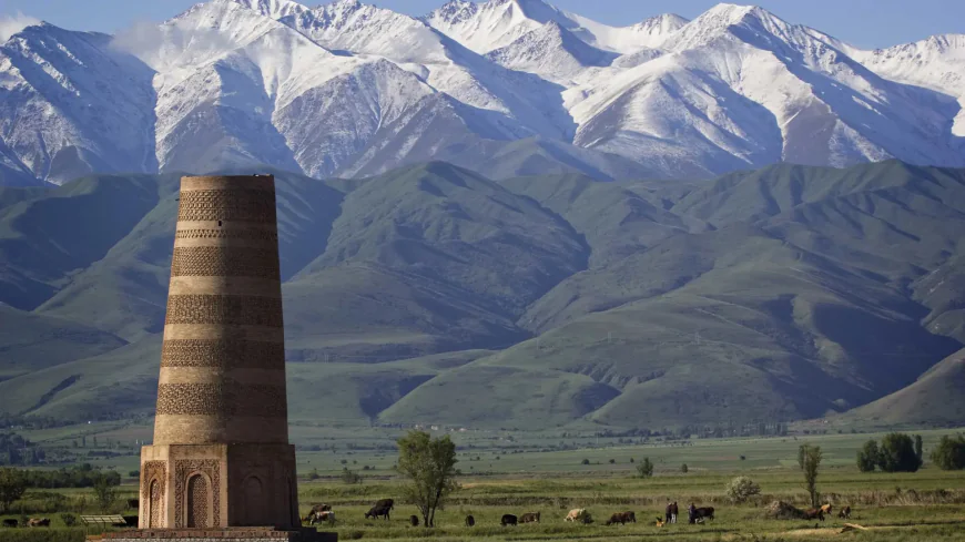 Exploring the Best Silk Road Destinations with Kyrgyz Guided Tours