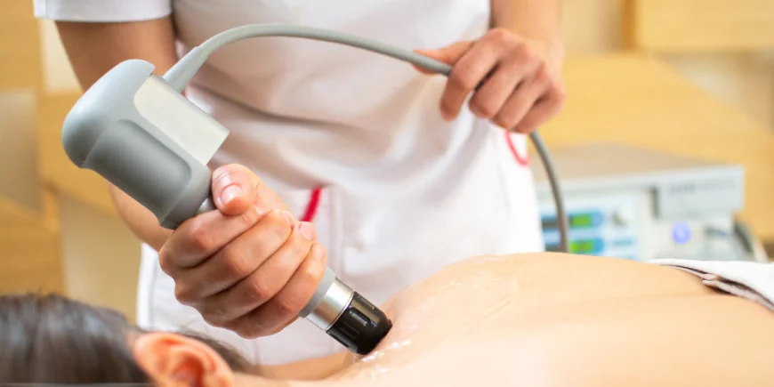 Stoßwellentherapie in Wien: Moderne Behandlung für schnelle Schmerzlinderung