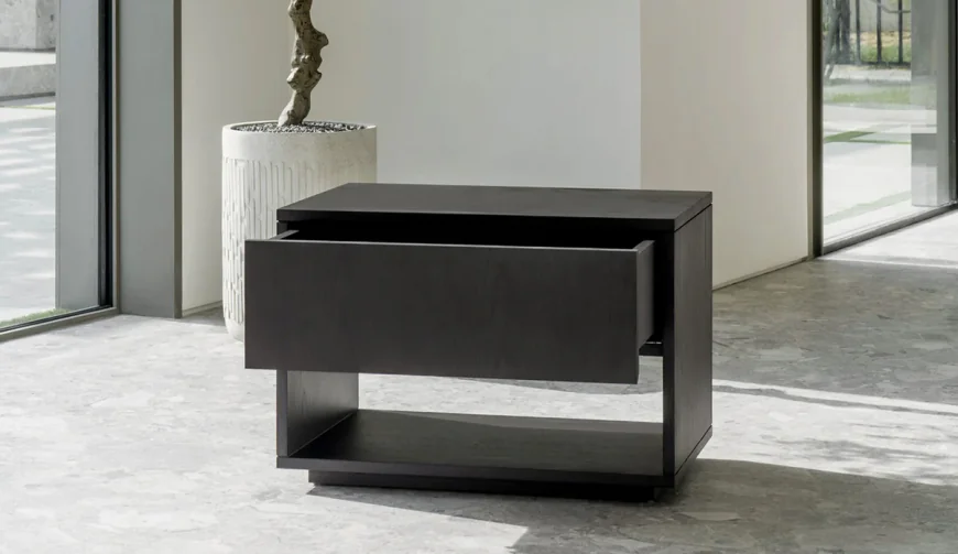 How to Choose the Right Bedside Table in Dubai