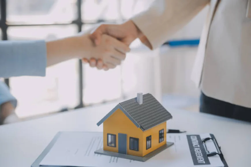 Estate Paramount: Reliable Real Estate Brokers in Rohini Sectors 11 and 15 with Your Doorway to Exquisite Property