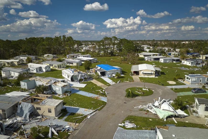 Why Wind Zones Matter When Buying a Mobile Home in Florida