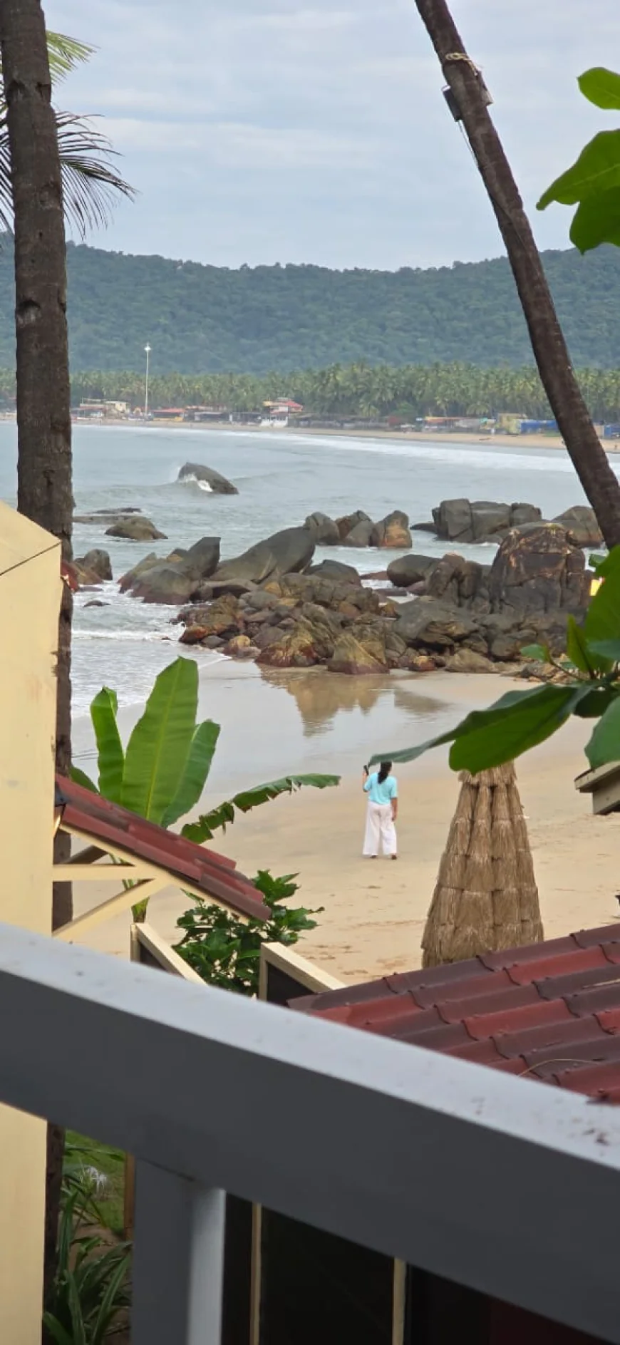 Oceanic Seaview Cottage – A Perfect Coastal Escape for Peace, Comfort & Unforgettable Views