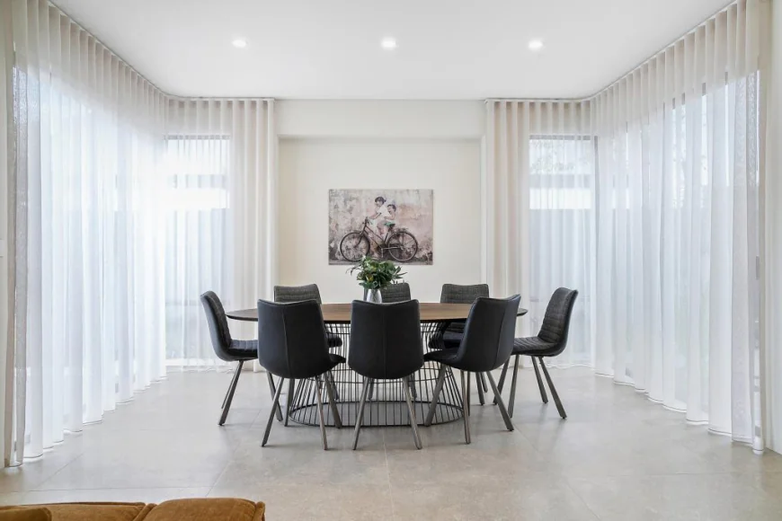 Eyelet Curtains in Dubai: Modern Elegance for Every Home