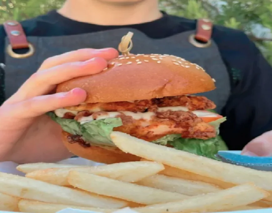 A Perfect Blend of Relaxation and Community in Melbourne's Suburbs