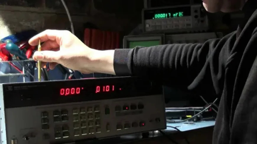 Miksi ammattimainen AV-kalibrointi tekee eron kotiviihteessäsi