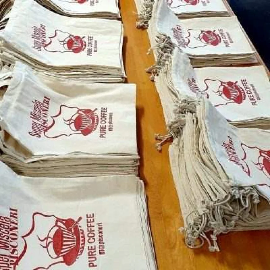 How to Pick the Perfect Corporate Polo Shirt for Everyday Office Wear