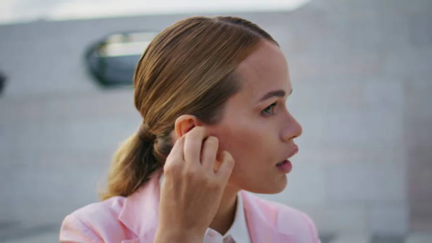 Otoplasty in Dubai: Male vs Female Ear Reshaping Differences