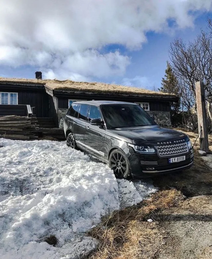 Can a Range Rover Engine Withstand Off-Road Driving?