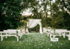 Celebrate Love in Style – Glamping Wedding Venues & Luxury Couples Retreats