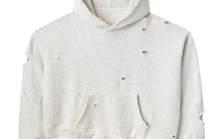 Timeless Looks Start at Raspberry Hills Clothing