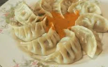 Steam Momos in Waterloo – Delicious and Authentic Street-Style Treats