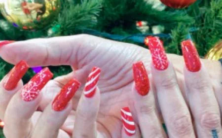 Stylist-Approved Nail Shapes for Every Hand Type