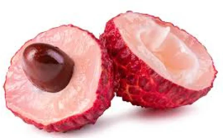 Fresh Litchi A Refreshing Summer Fruit with Natural Nutrients