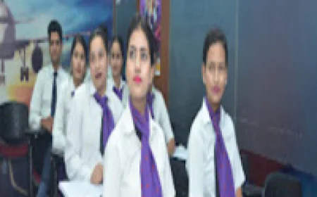 How Personality Training Helps Students Succeed in Competitive Careers