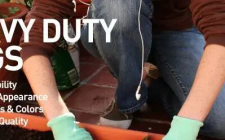 The Role of Large, Clear Plastic Bags in the Logistics Industry