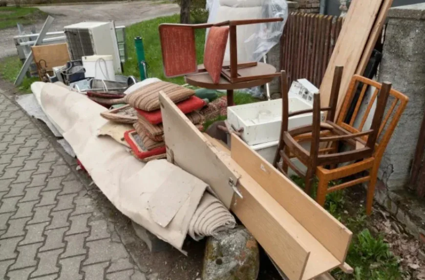 Common Items You Should Never Try to Dispose of Yourself