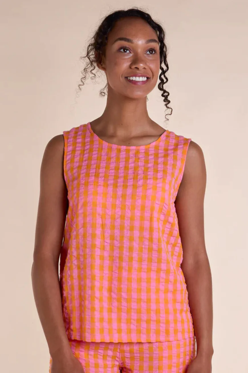 Elevate Your Wardrobe with the Textured Check Vest Top