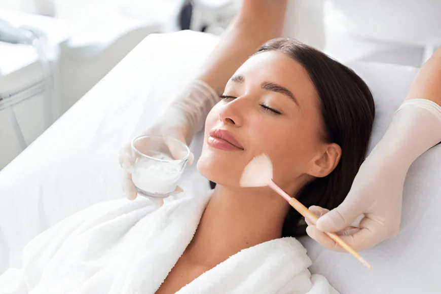 How Long Do Deep Cleansing Facial Results Last in Dubai?