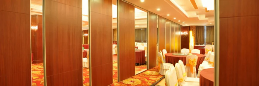 Acoustic Movable Partition Walls for Flexible Commercial Spaces