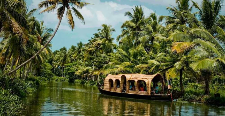 Best Time to Book Your Holiday to Kerala, India