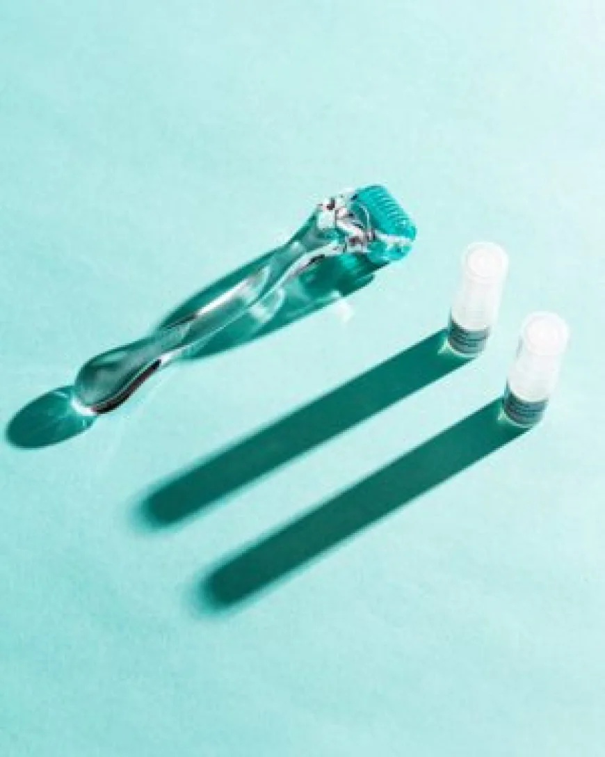 Why People Choose Microneedling to Tighten Skin Instead of Fillers