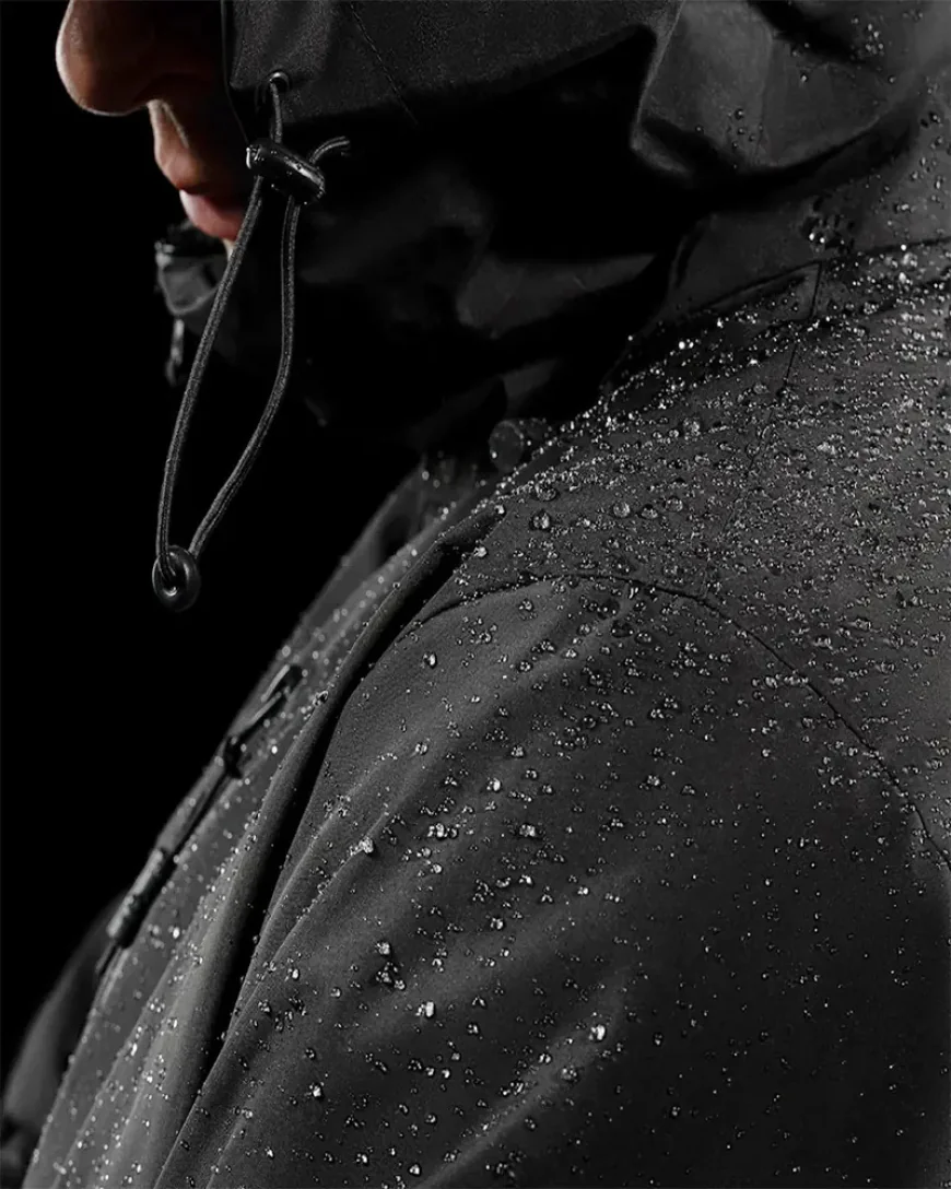 Choosing the Right Waterproof Jackets for Running: A WearGraphene Guide
