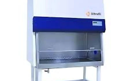 The Silent Protector: How a Dispensing Booth for pharmaceutical Environments Ensures Quality