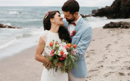 A Practical Guide to Planning a Hawaii Beach Elopement