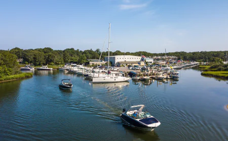 Top 6 Long Island Boat Dealers: Navigating Your Best Options on the Water
