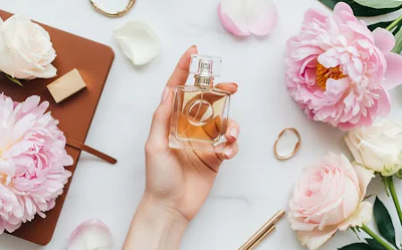 Understanding Ladies Long Lasting Perfume: What Truly Makes a Fragrance Stay