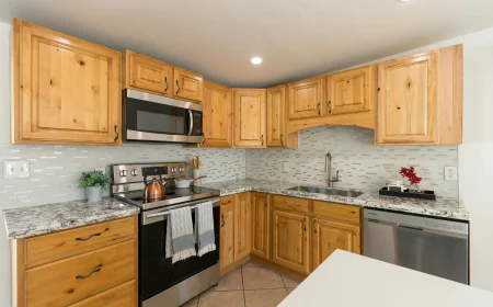 Best Rechargeable Under-Cabinet Lighting for Kitchens and Closets (2026 Buyer’s Guide)