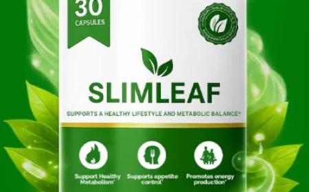 What probiotic strains are used in SlimLeaf Probiotic?