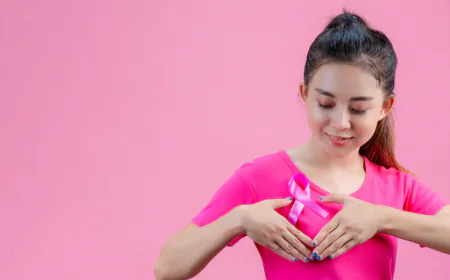 Early Signs of Breast Cancer Every Woman Should Know