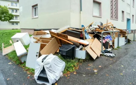 Commercial Junk Removal in St. Louis: Offices, Retail, Warehouses & More.