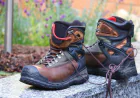 Choosing the Right Safety Shoes for All-Day Comfort and Modern Style