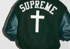 Supreme Classic Logo Hoodie – Cozy Streetwear Essential (USA Fit)