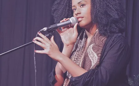 Raise Your Voice Redefines Modern Learning Through Online Vocal Lessons