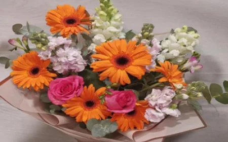 A Heartfelt Way to Celebrate Mother’s Day with Elegant Blooms