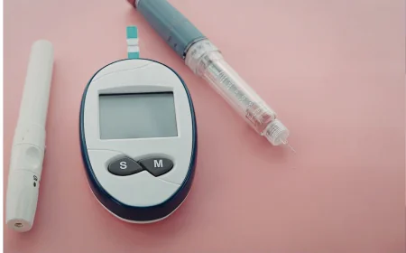 Online Blood Test in Greater Noida West: Your Easy Health Hack with Thexpertlab