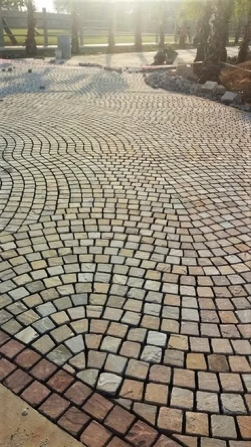 Granite cobblestone exporter in Pune